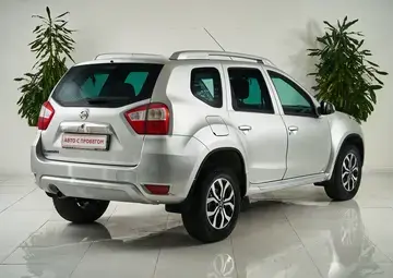 Nissan Terrano Вид 5