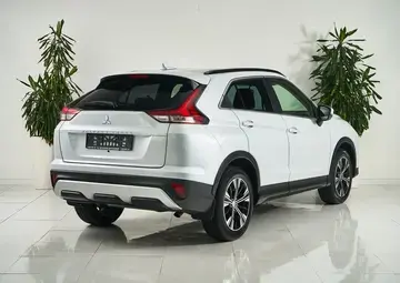 Mitsubishi Eclipse Cross Вид 5