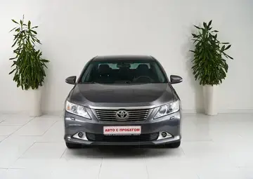 Toyota Camry Вид 2
