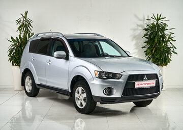 Mitsubishi Outlander Вид 3
