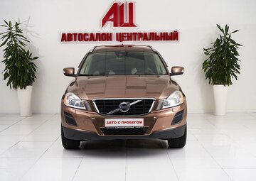 Volvo XC60 Вид 2